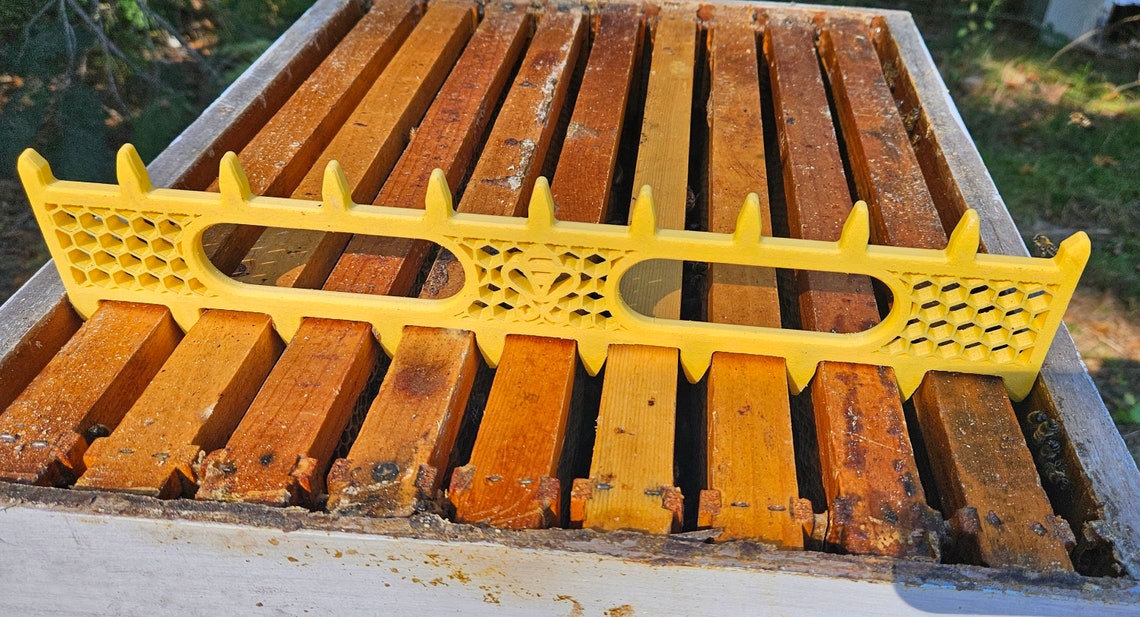 10/9 Frame Spacer