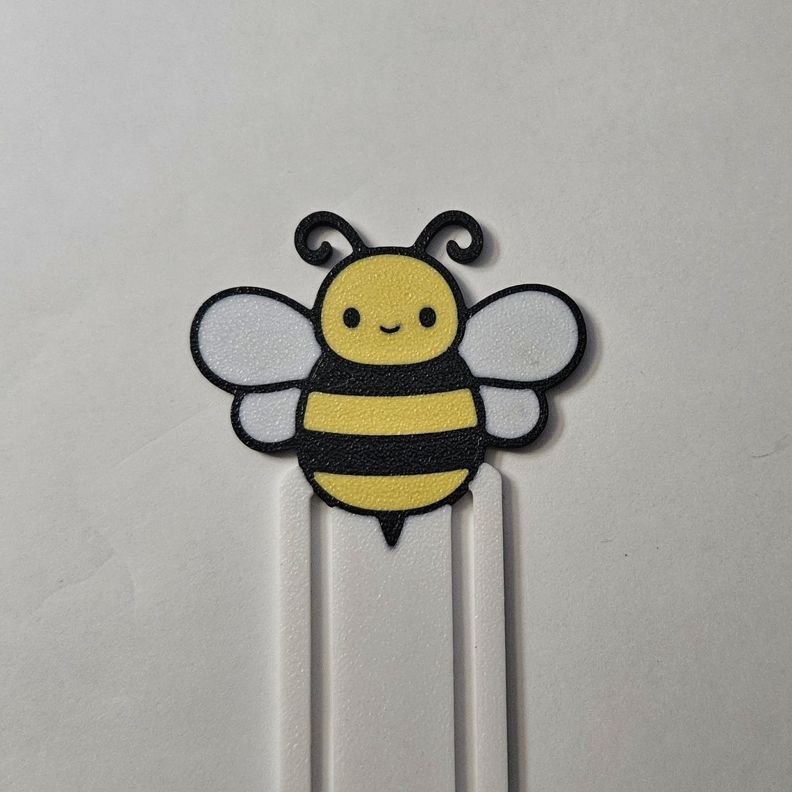 Bee Bookmarks Set - Image 3